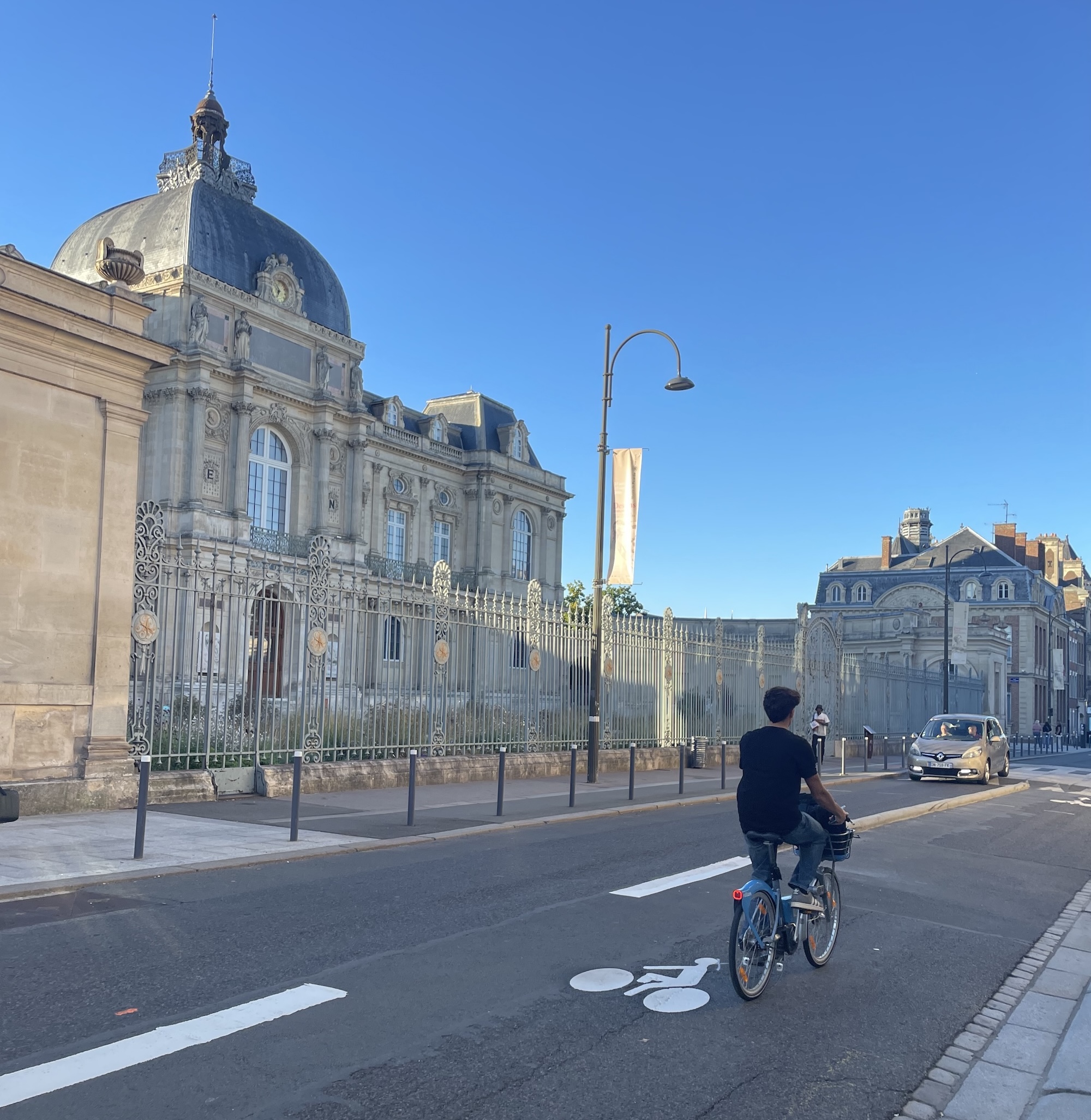 La rue de la République devient cyclable
